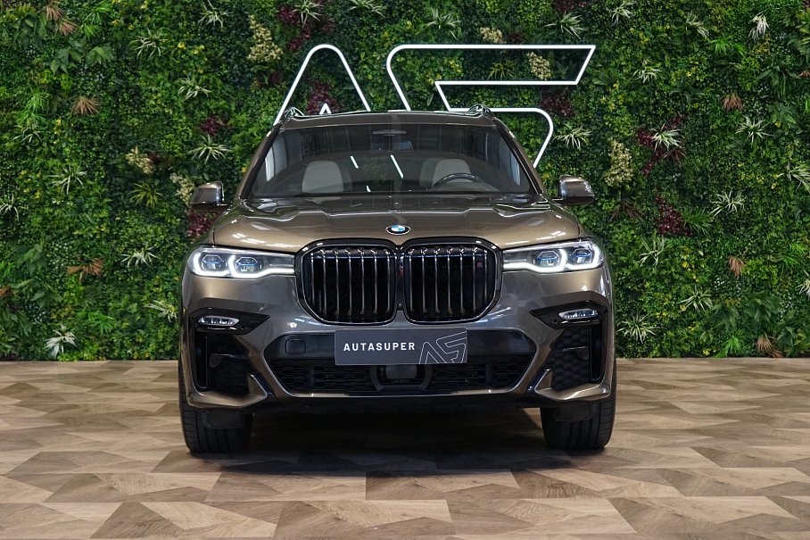 BMW X7 M50i xDrive