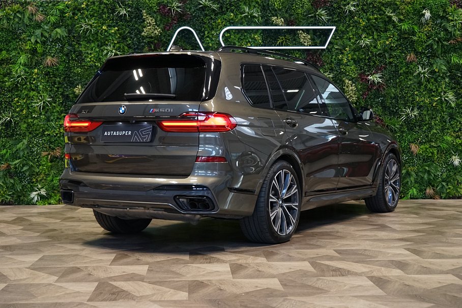 BMW X7 M50i xDrive