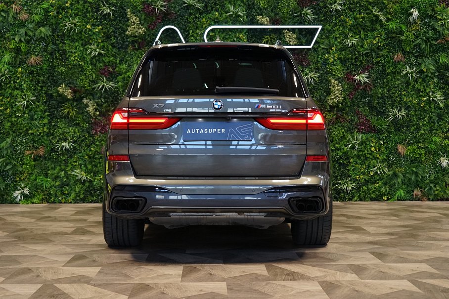 BMW X7 M50i xDrive