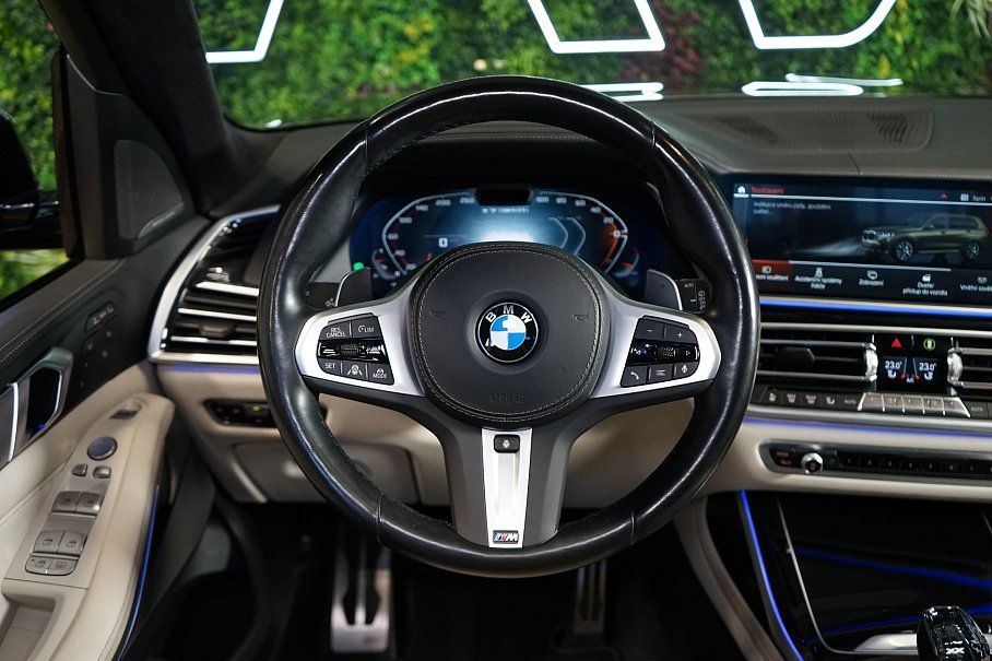 BMW X7 M50i xDrive
