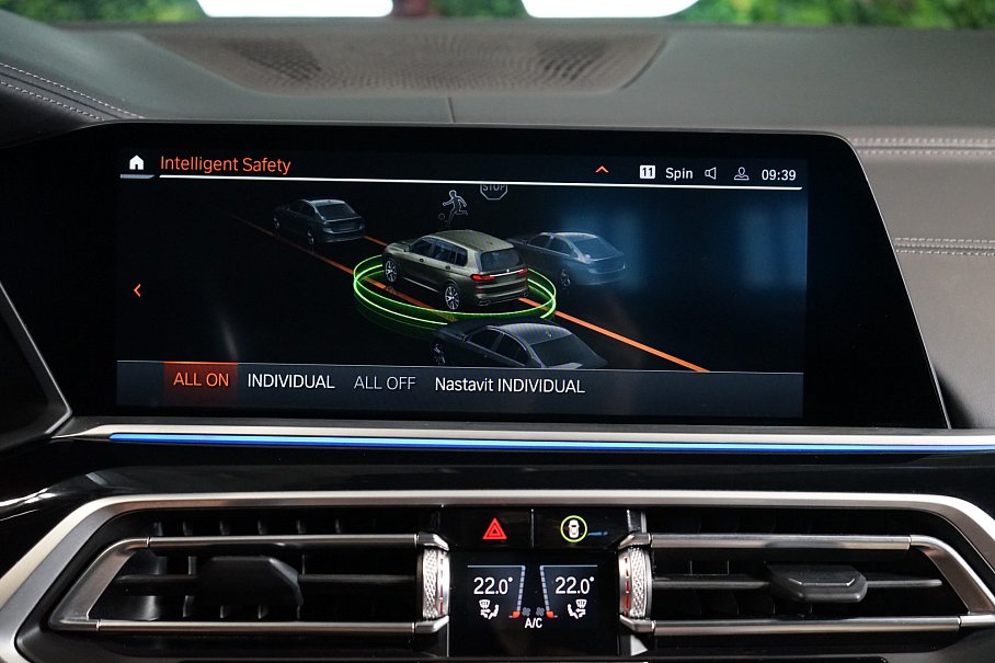 BMW X7 M50i xDrive