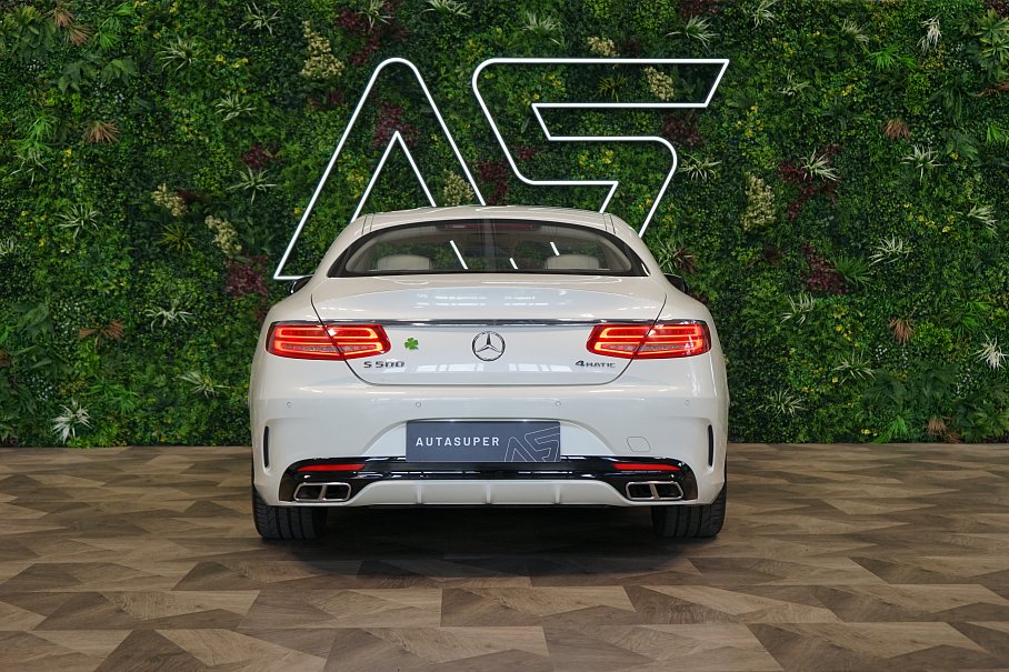 Mercedes-Benz Třída S 500 4Matic