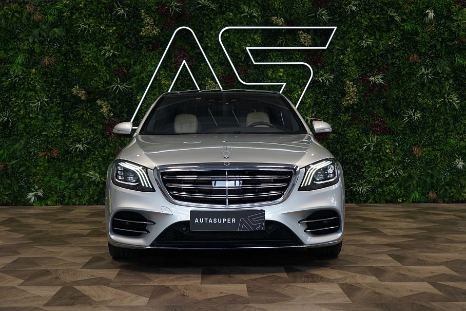 Mercedes-Benz Třída S 560 4Matic