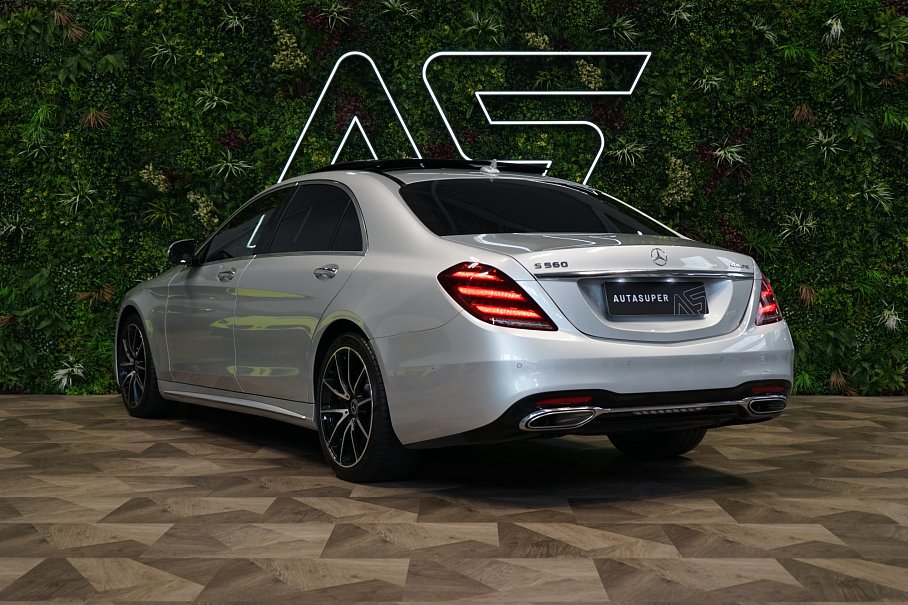 Mercedes-Benz Třída S 560 4Matic