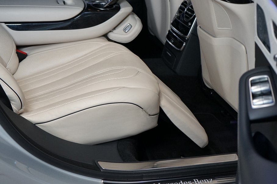 Mercedes-Benz Třída S 560 4Matic