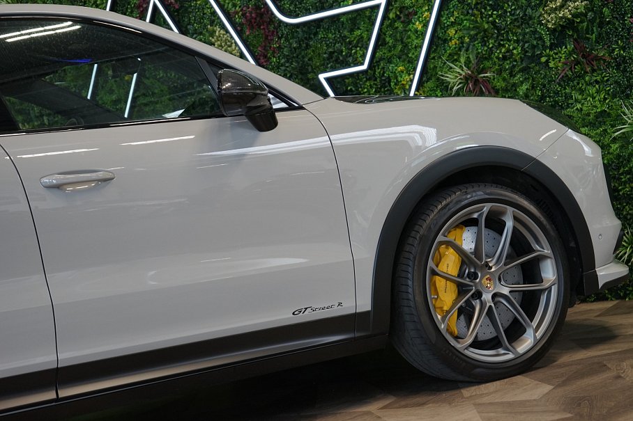 Porsche Cayenne GTS Coupé TECHART GT Street R
