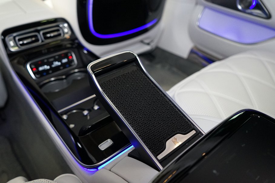 Mercedes-Benz Třída S 680 Maybach 4M