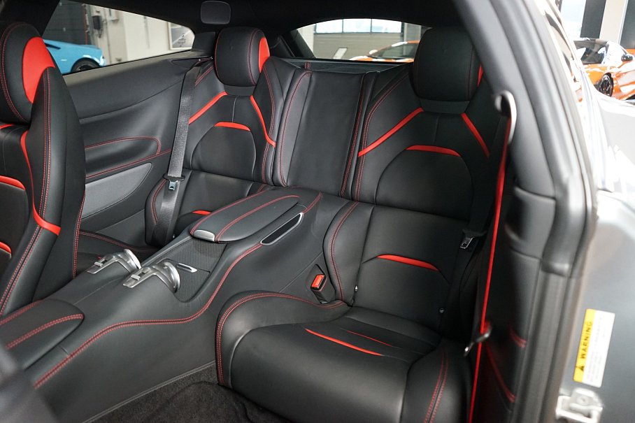 Ferrari GTC4 Lusso T