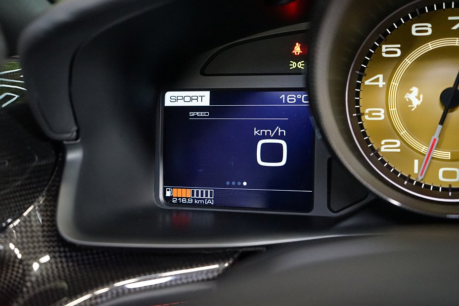 Ferrari GTC4 Lusso T