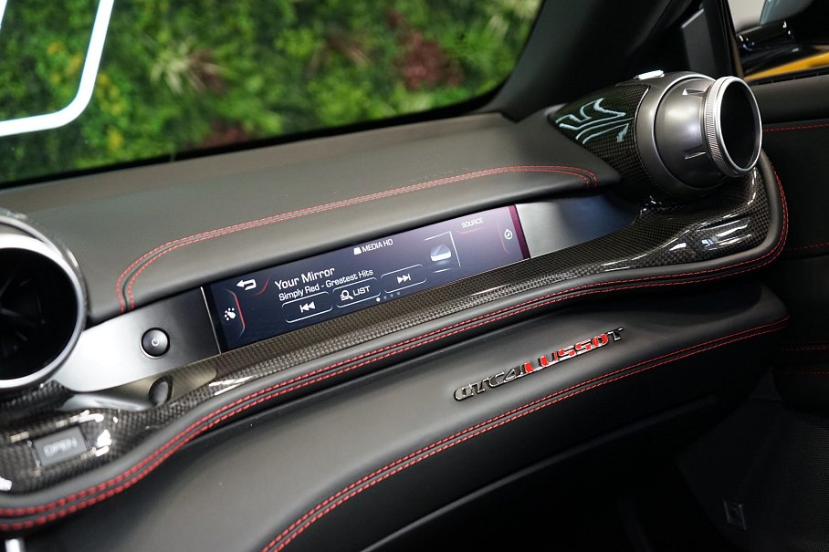 Ferrari GTC4 Lusso T