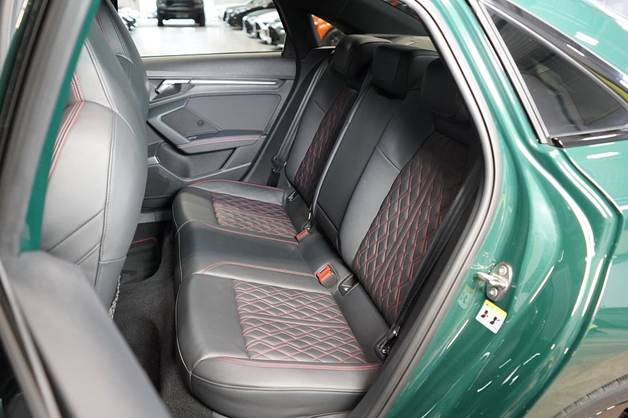 Audi S3 TFSI quattro