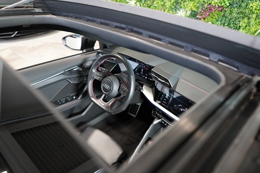 Audi S3 TFSI quattro