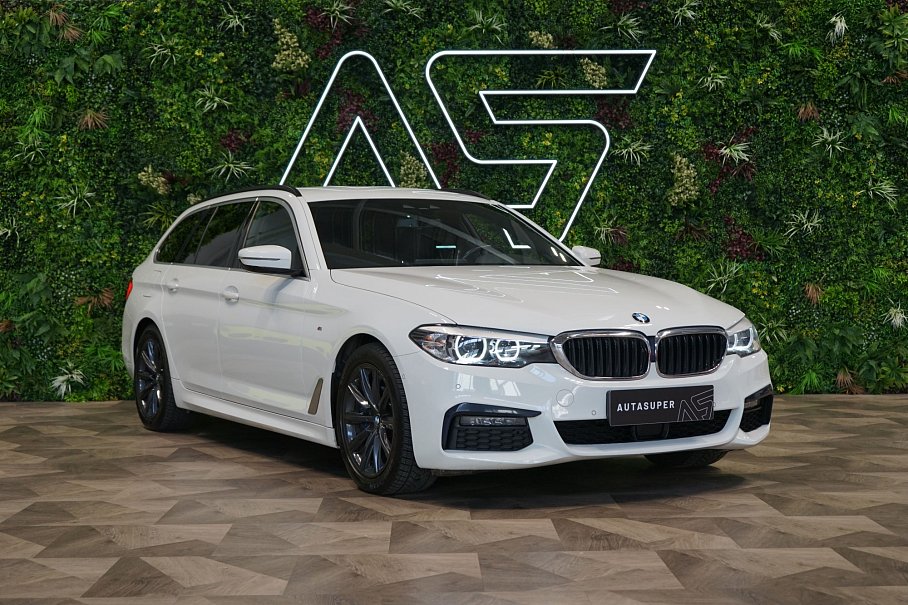 BMW Řada 5 530d xDrive Touring