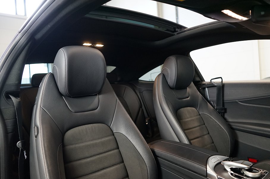 Mercedes-Benz Třída C 400 4Matic Coupé