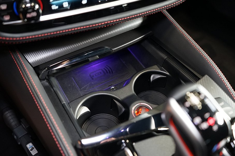 BMW M5 CS