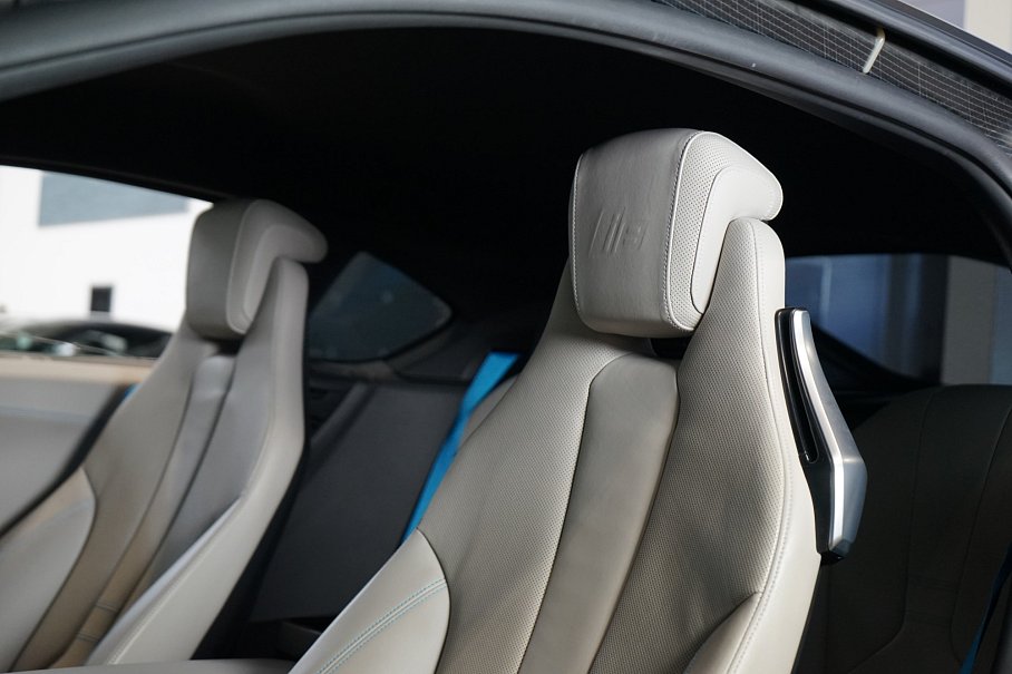BMW I8 1.5i