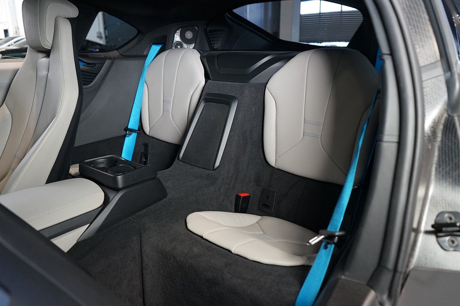 BMW I8 1.5i