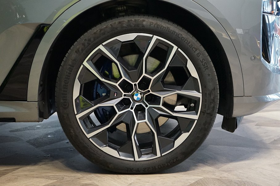 BMW X7 40i xDrive