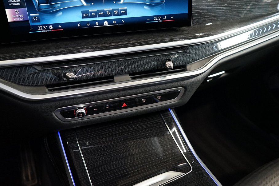 BMW X7 40i xDrive