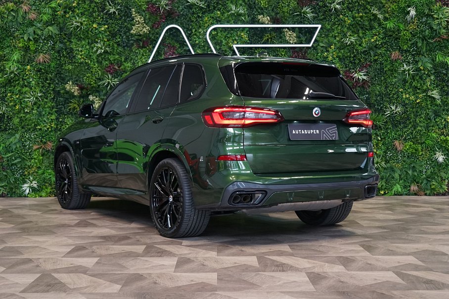 BMW X5 M50i xDrive