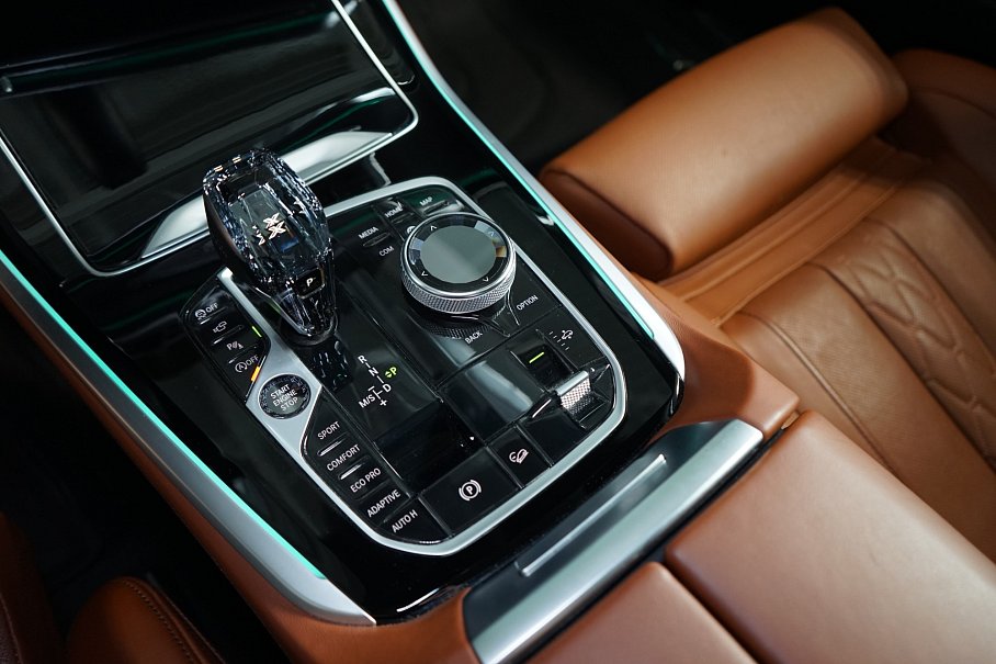 BMW X5 M50i xDrive