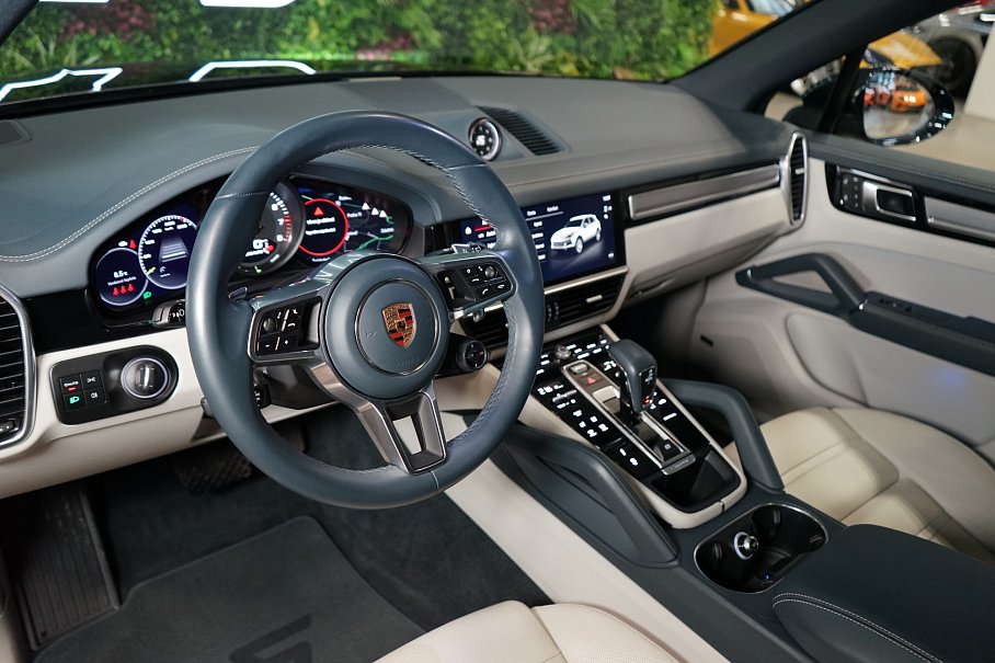 Porsche Cayenne E-Hybrid Platinum Edition
