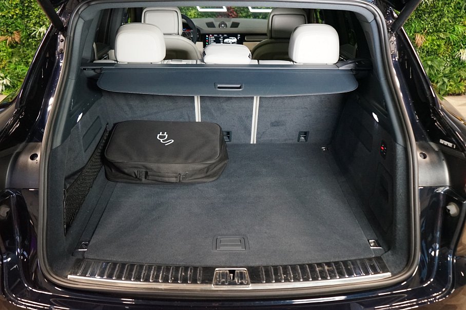 Porsche Cayenne E-Hybrid Platinum Edition