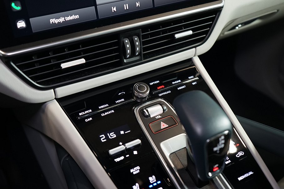 Porsche Cayenne E-Hybrid Platinum Edition