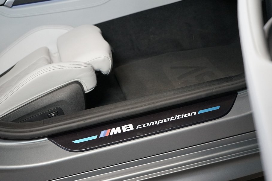 BMW M8 Gran Coupé Competition xDrive