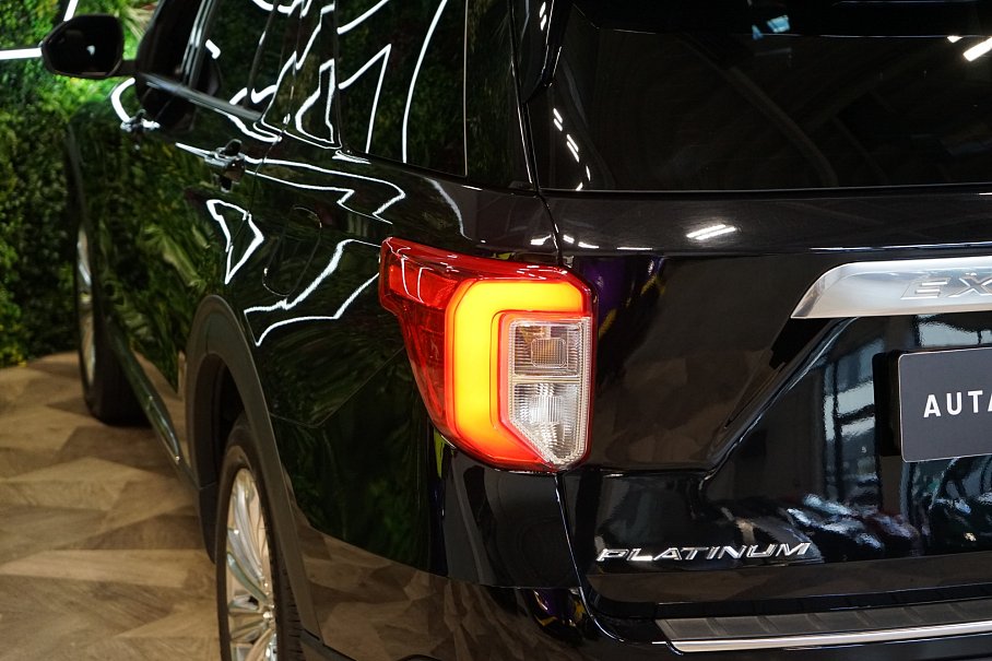 Ford Explorer Platinum 3.0 PHEV