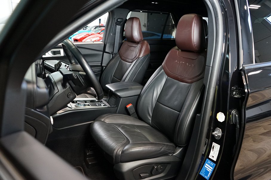 Ford Explorer Platinum 3.0 PHEV