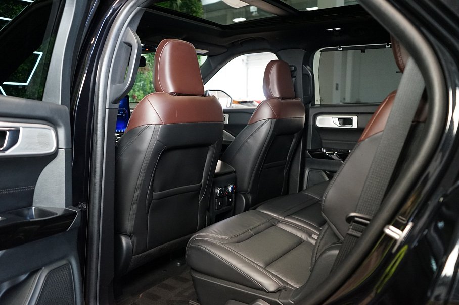 Ford Explorer Platinum 3.0 PHEV