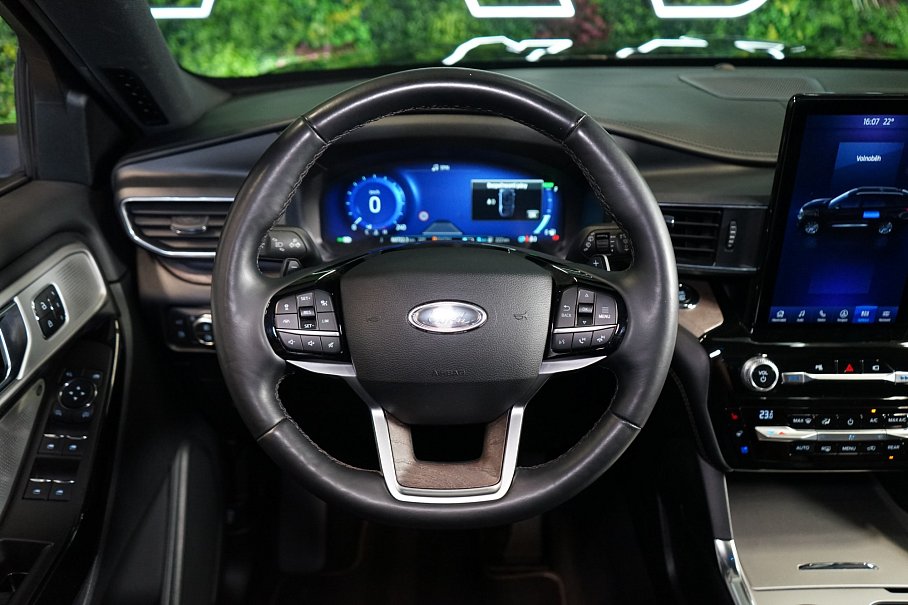 Ford Explorer Platinum 3.0 PHEV