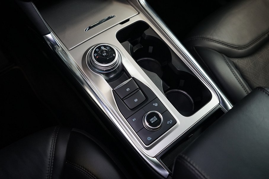 Ford Explorer Platinum 3.0 PHEV