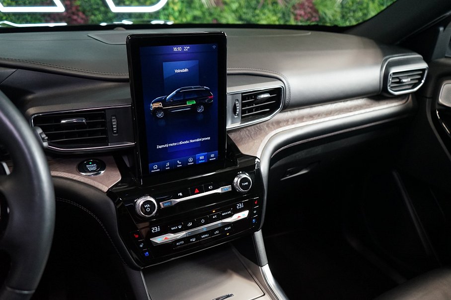 Ford Explorer Platinum 3.0 PHEV