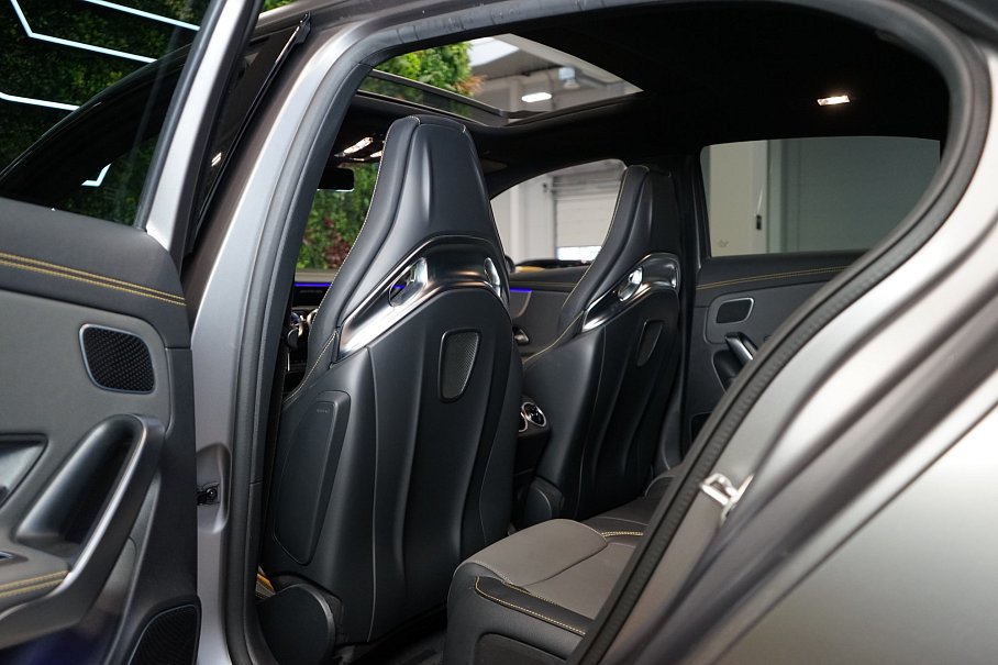 Mercedes-Benz Třída A 45 S AMG 4Matic+