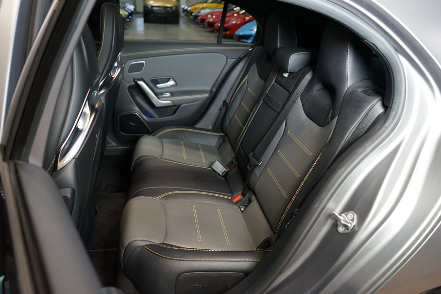 Mercedes-Benz Třída A 45 S AMG 4Matic+