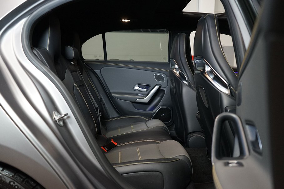 Mercedes-Benz Třída A 45 S AMG 4Matic+