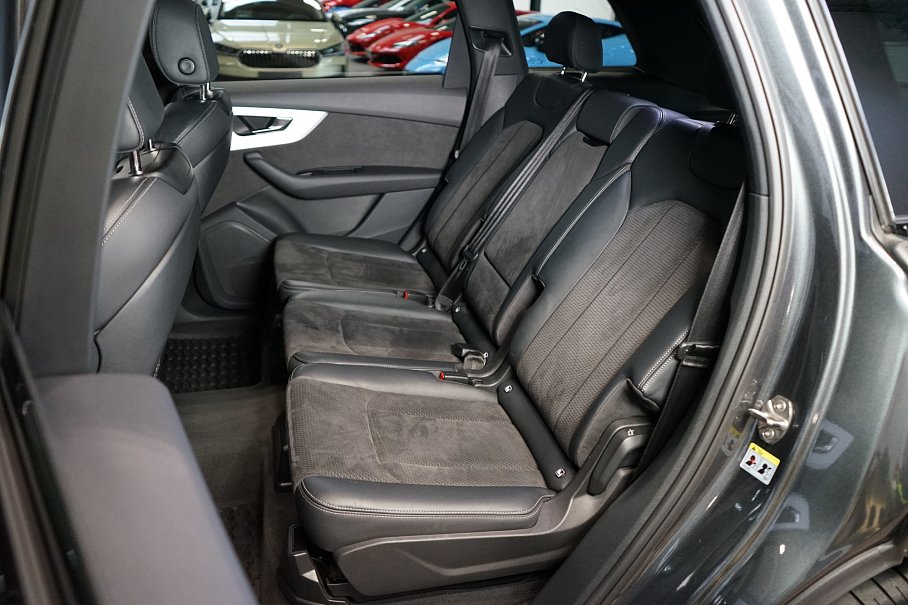 Audi Q7 50 TDI quattro