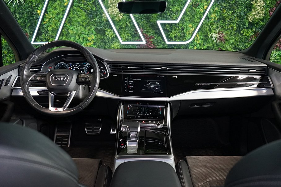 Audi Q7 50 TDI quattro