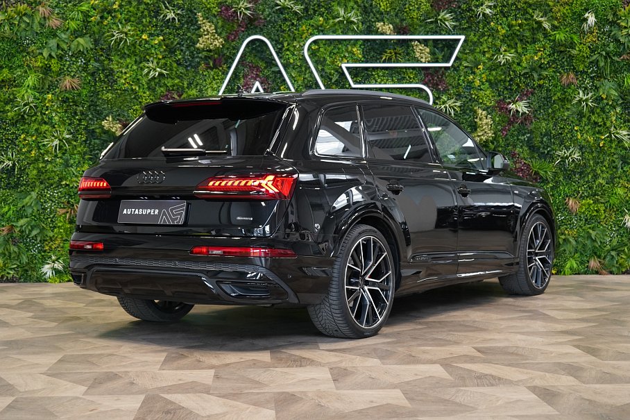 Audi Q7 50 TDI quattro
