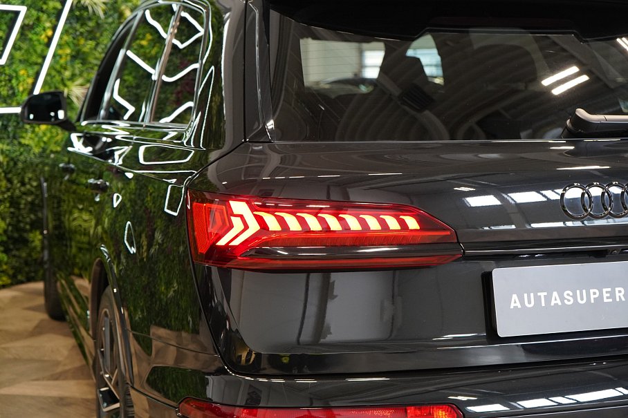 Audi Q7 50 TDI quattro