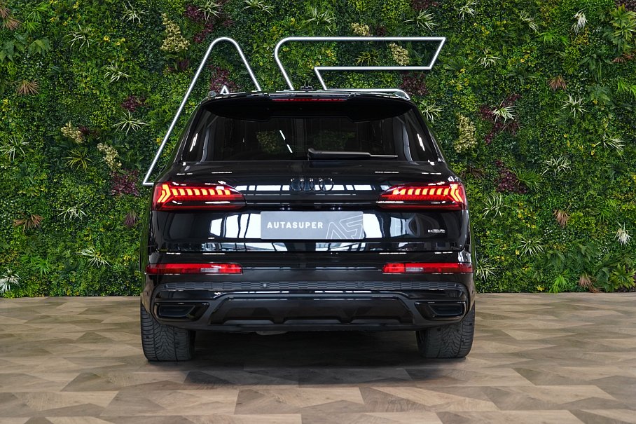Audi Q7 50 TDI quattro
