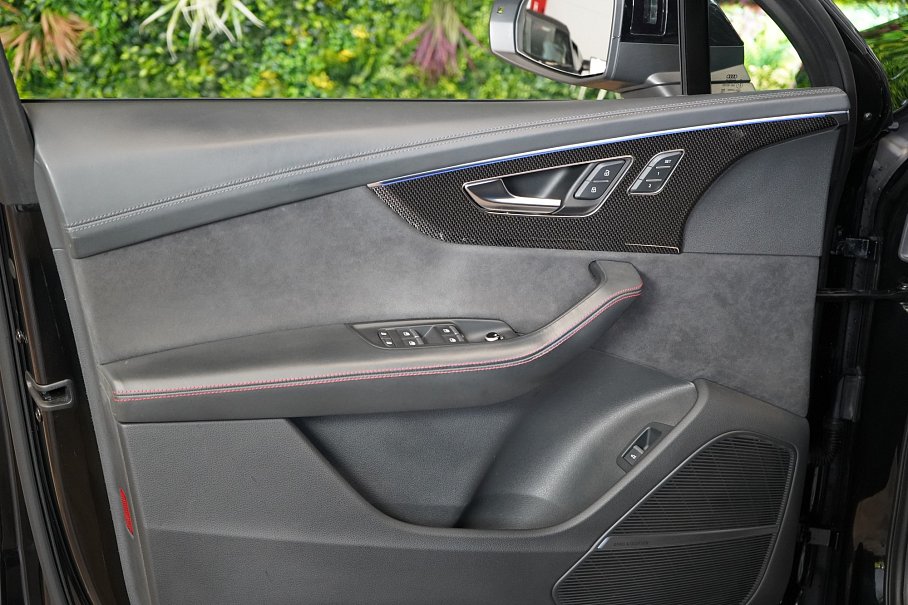 Audi Q7 50 TDI quattro