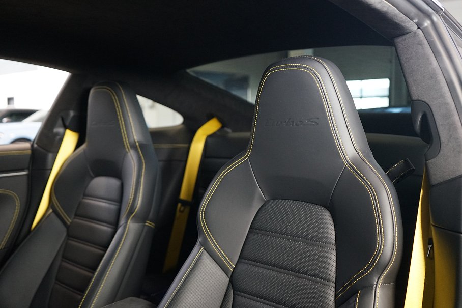 Porsche 911 992 Turbo S