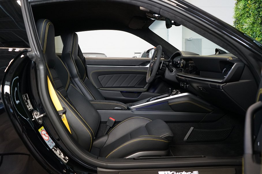 Porsche 911 992 Turbo S