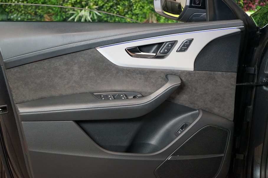 Audi Q8 50 TDI quattro