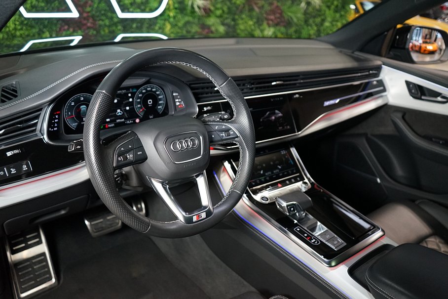 Audi Q8 50 TDI quattro