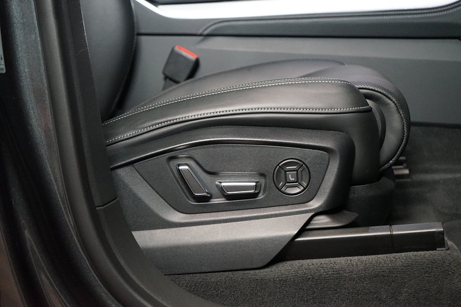 Audi Q8 50 TDI quattro