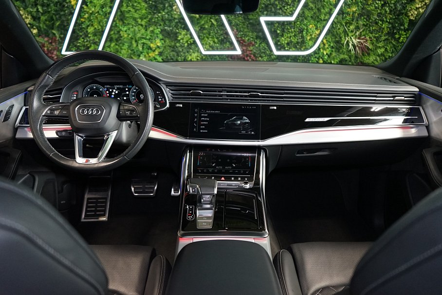 Audi Q8 50 TDI quattro